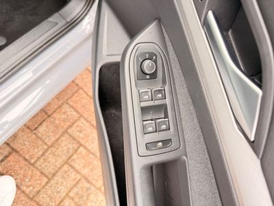 2024 Volkswagen Golf