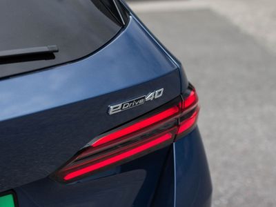 2025 BMW i5