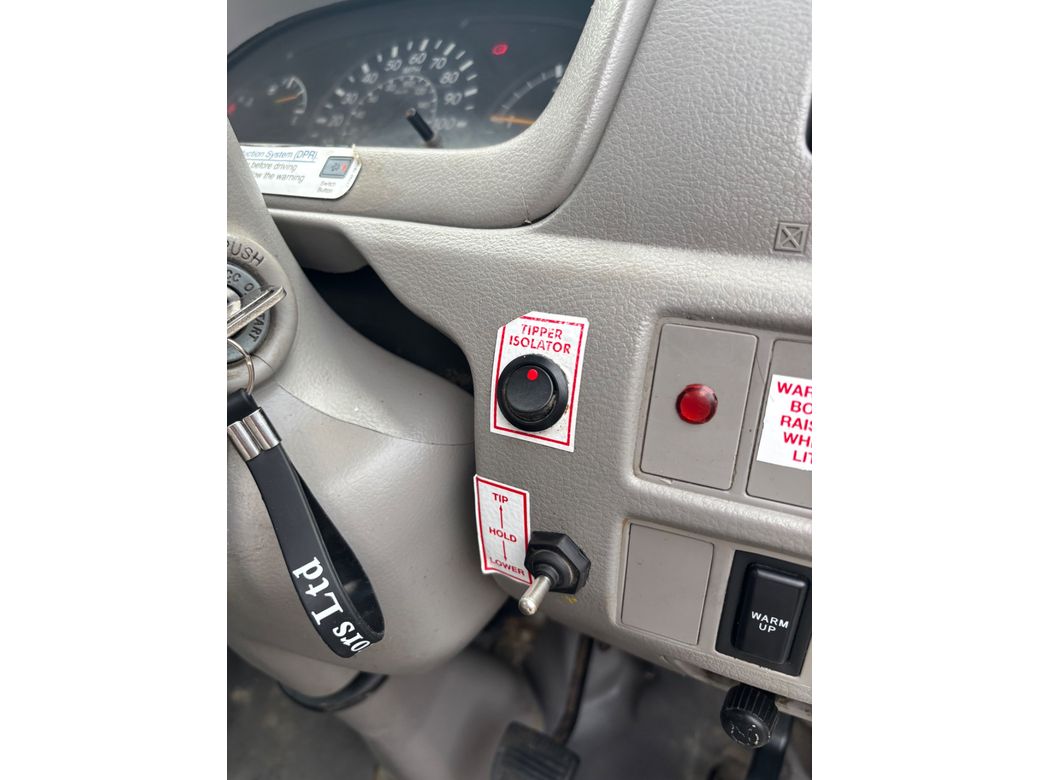 2012 Hino 300
