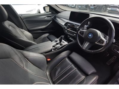 2022 BMW 5 Series