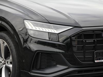 2023 Audi Q8