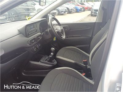 2022 Hyundai i10