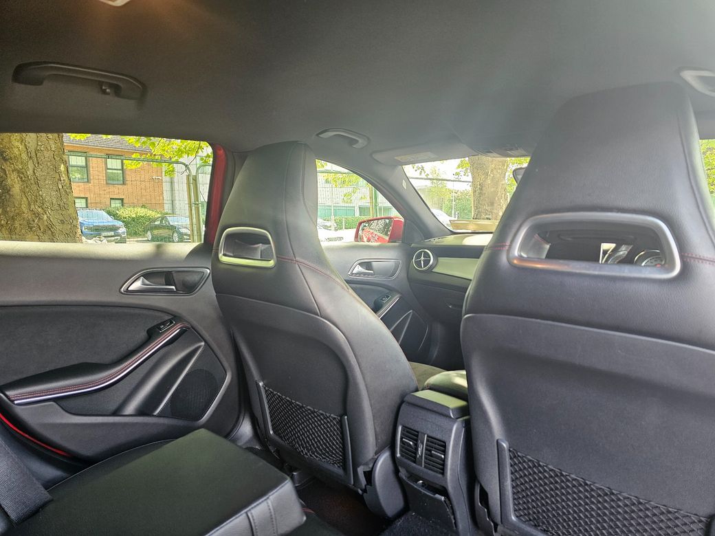 2015 Mercedes-Benz GLA Class