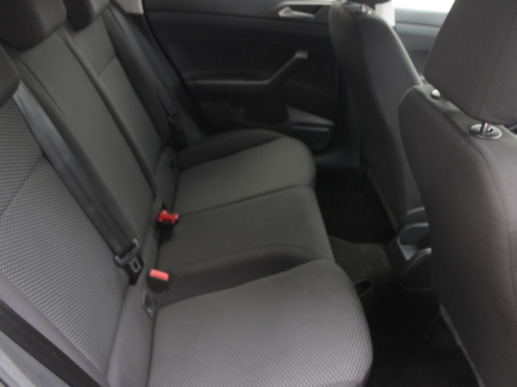 2018 Volkswagen Polo