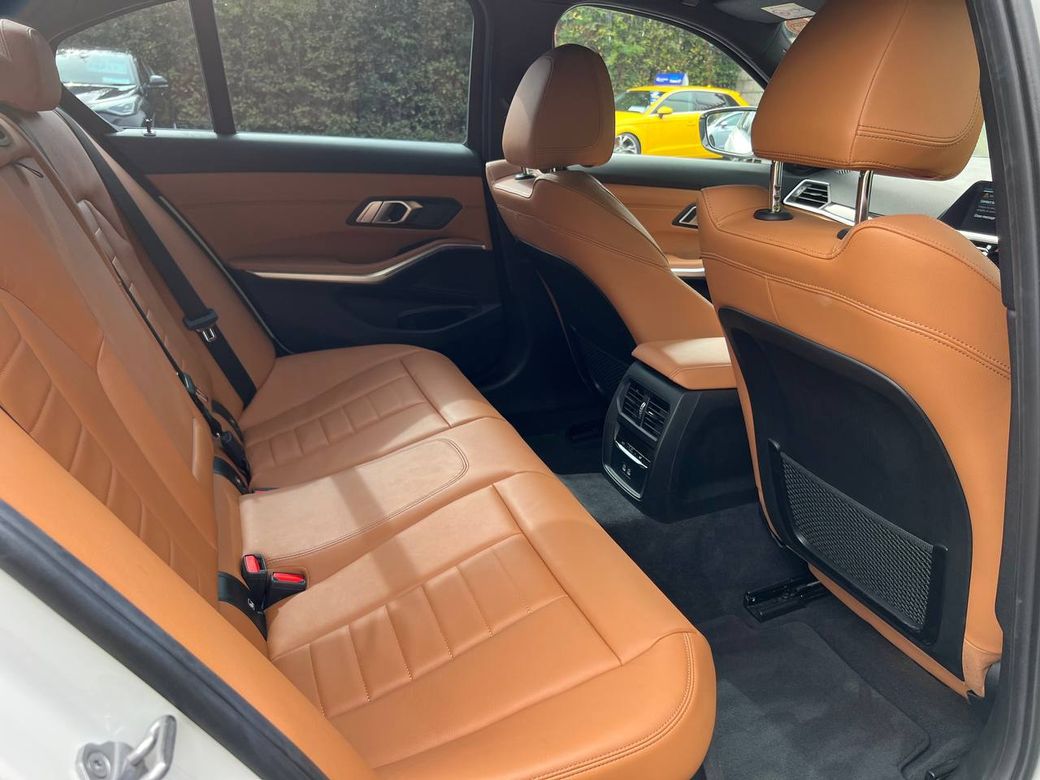 2021 BMW 3 Series