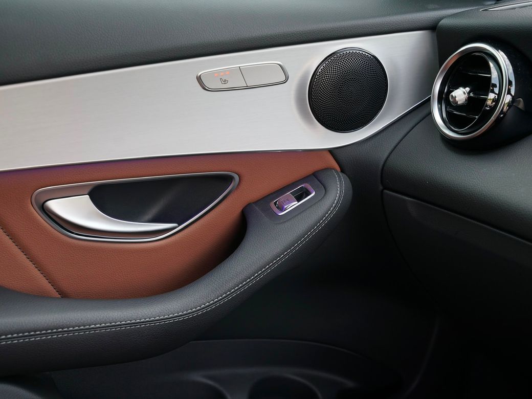 2023 Mercedes-Benz GLC Class