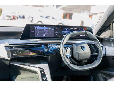 2025 Peugeot 5008
