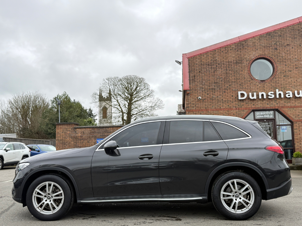 2023 Mercedes-Benz GLC Class