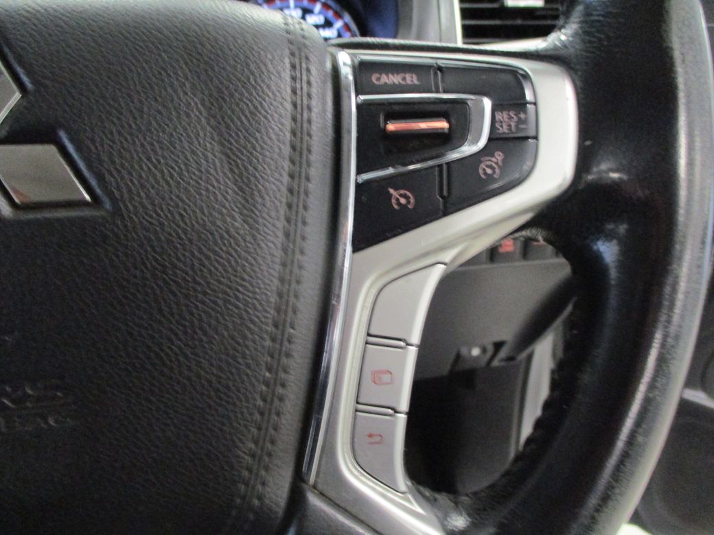 2020 Mitsubishi L200