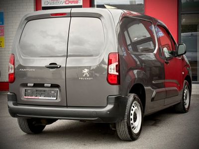 2023 Peugeot Partner