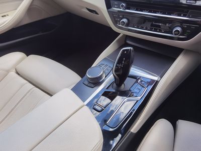2022 BMW 5 Series