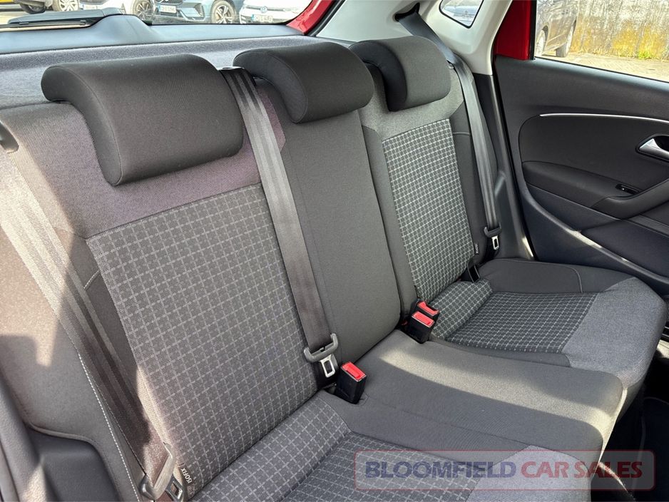 2015 Volkswagen Polo