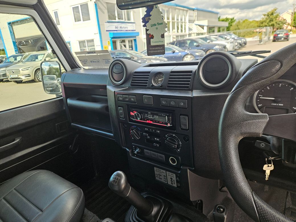 2014 Land Rover Defender