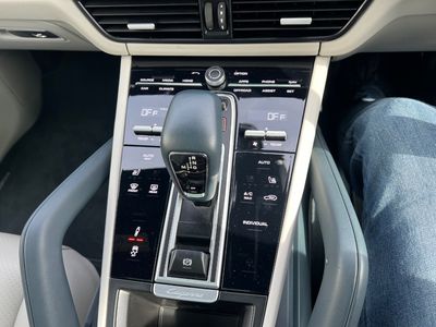 2022 Porsche Cayenne