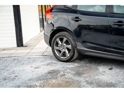 2015 Volvo V40