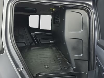 2023 Land Rover Defender