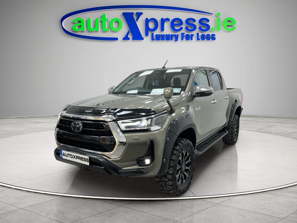 2023 Toyota Hilux