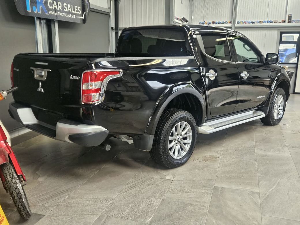 2017 Mitsubishi L200