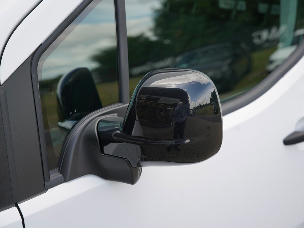2025 Citroen e-Berlingo