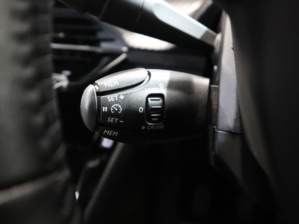 2024 Peugeot 2008