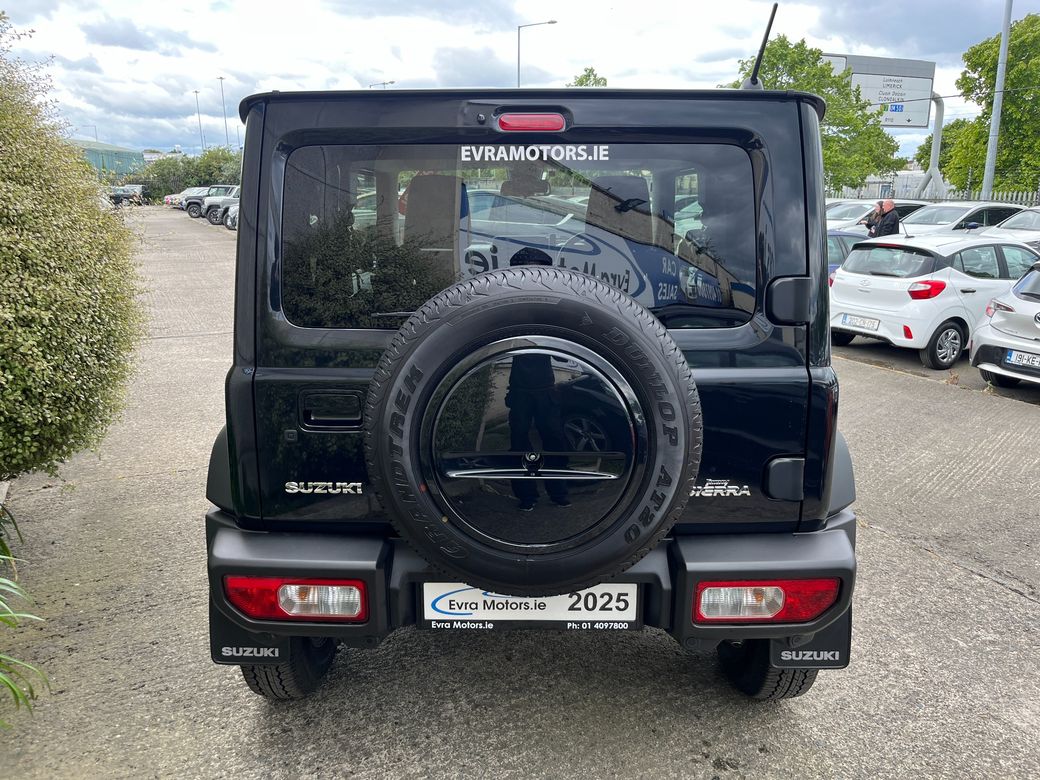 2025 Suzuki Jimny