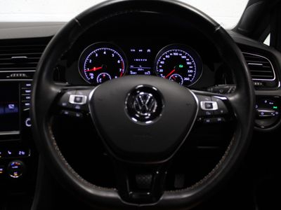 2016 Volkswagen Golf
