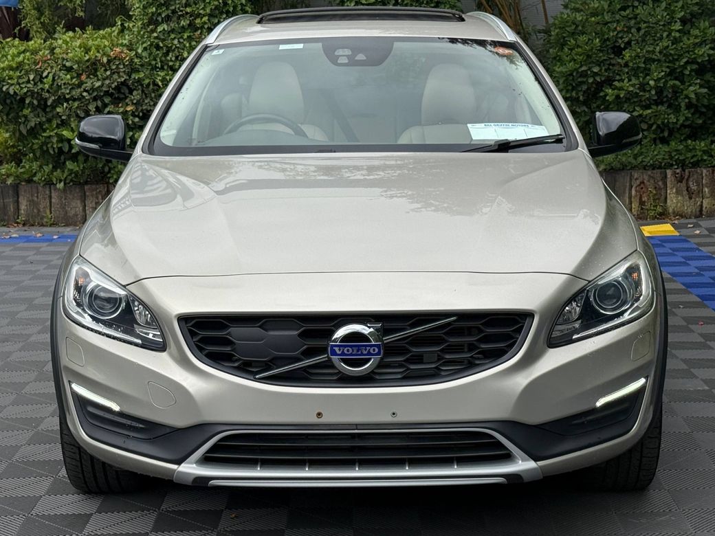 2018 Volvo V60