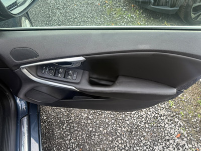 2019 Volvo V40