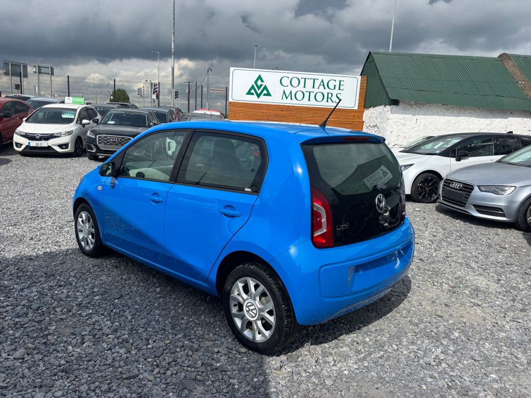 2015 Volkswagen up!