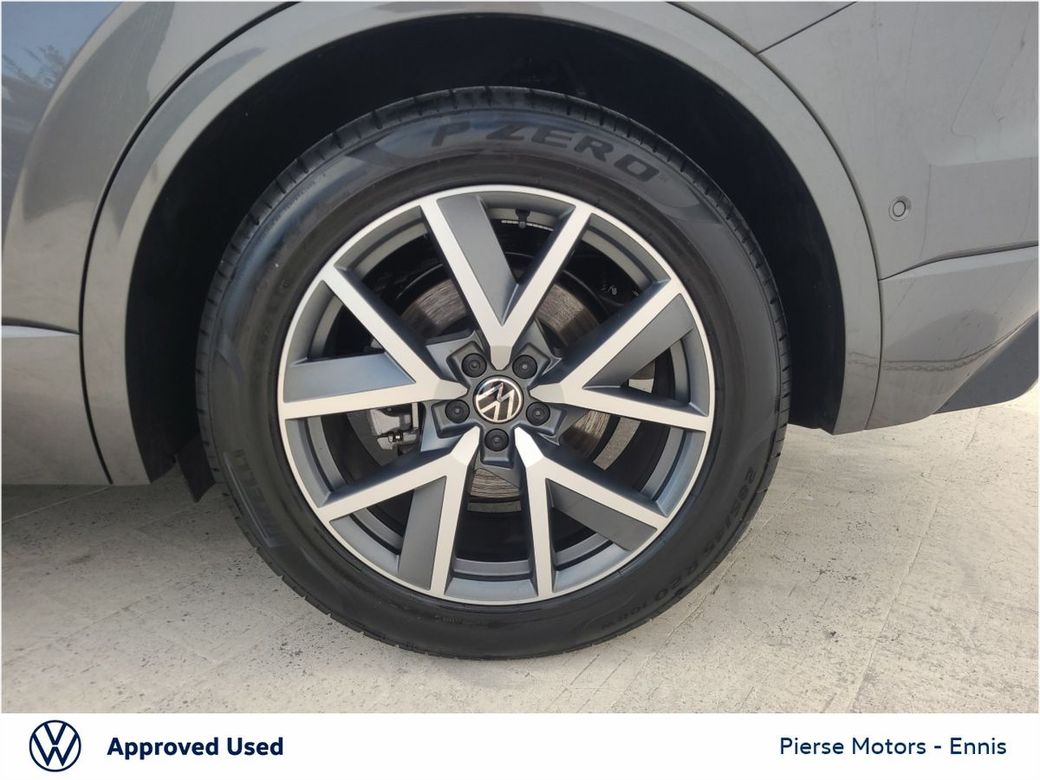 2026 Volkswagen Touareg