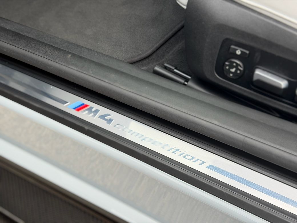 2021 BMW M4