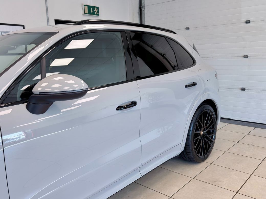 2023 Porsche Cayenne