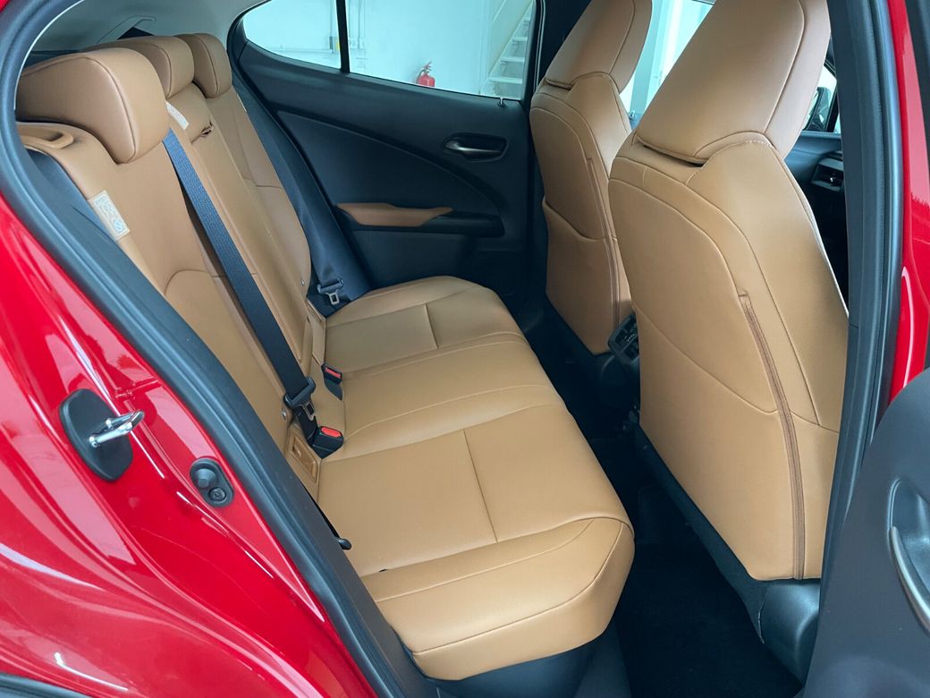 2021 Lexus UX 250H