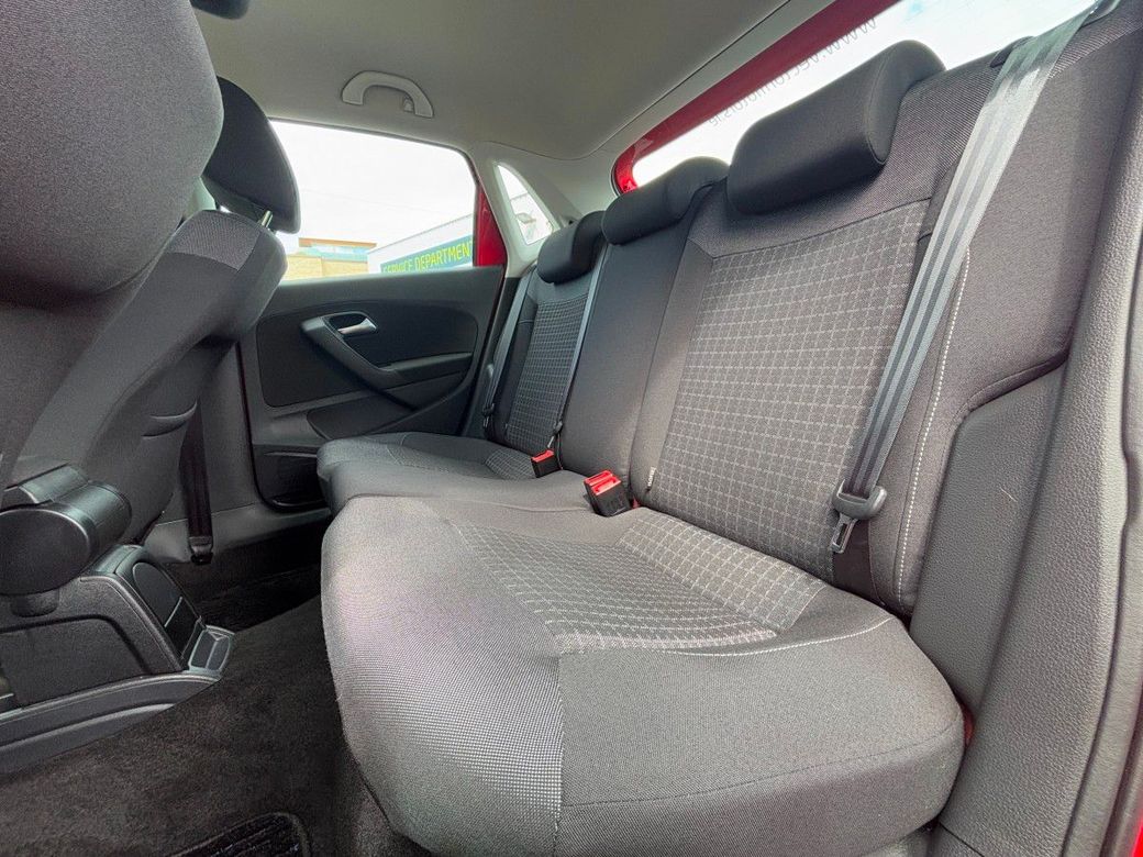 2017 Volkswagen Polo