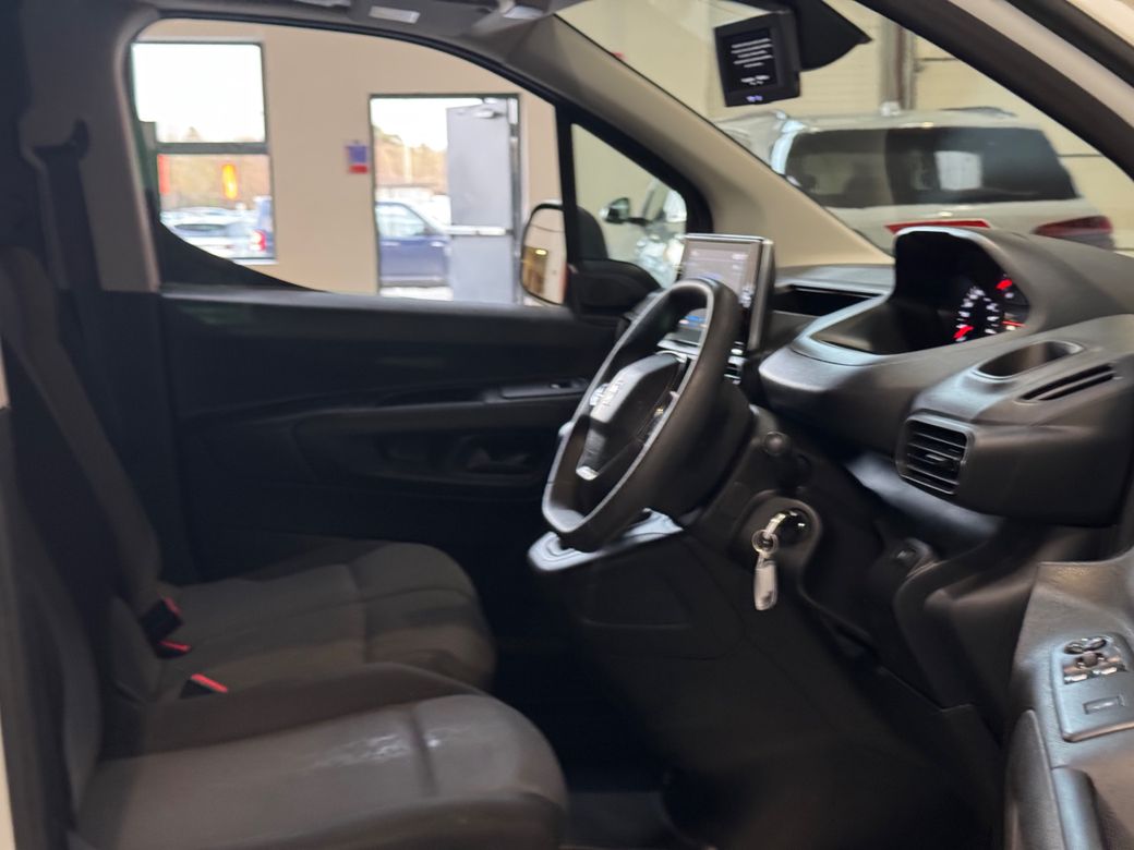 2020 Peugeot Partner