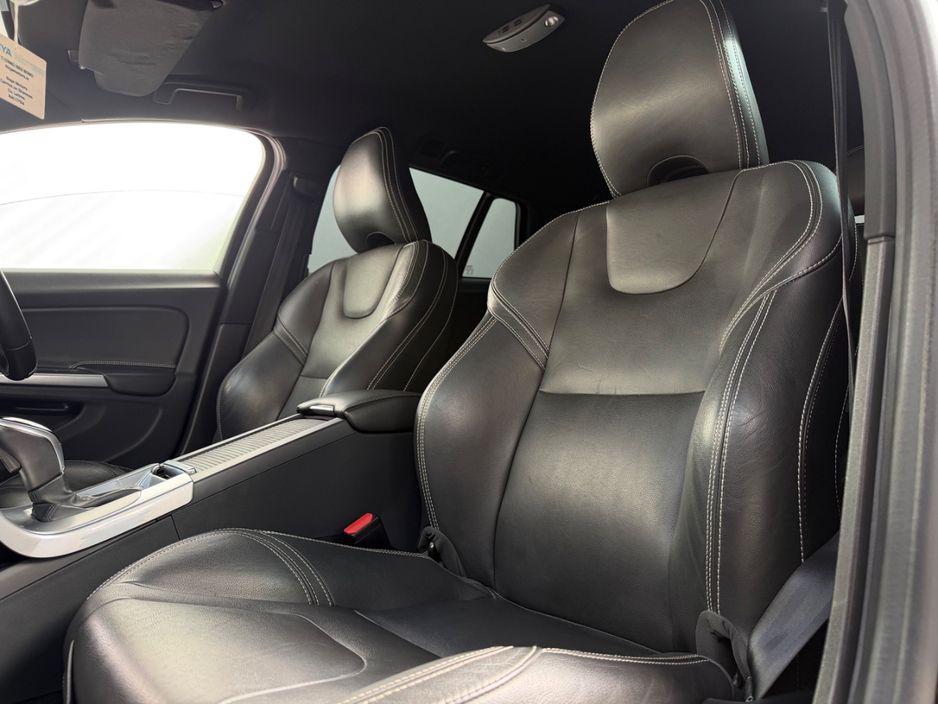 2017 Volvo V60