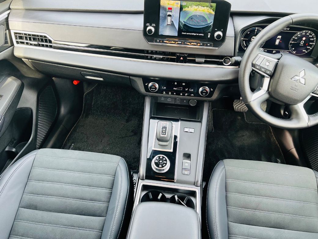 2024 Mitsubishi Outlander