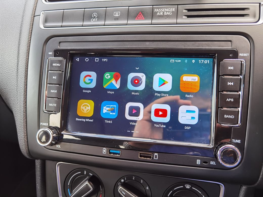2016 Volkswagen Polo