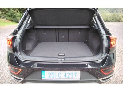 2025 Volkswagen T-Roc