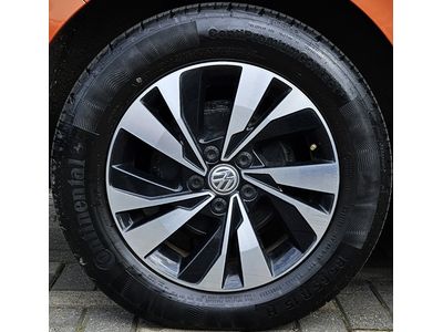 2019 Volkswagen Polo