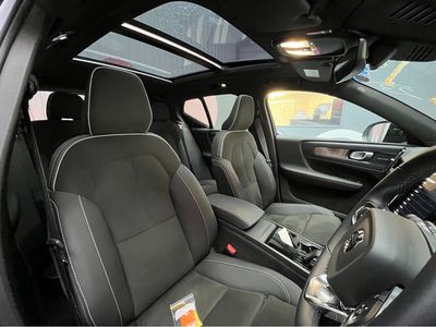 2023 Volvo XC40