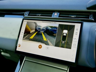 2025 Land Rover Range Rover Velar