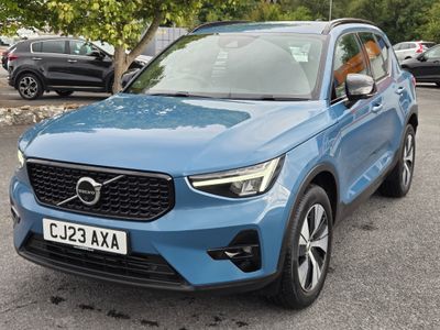 2023 Volvo XC40