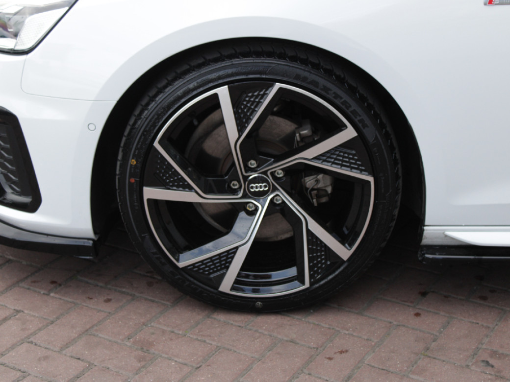 2022 Audi A4