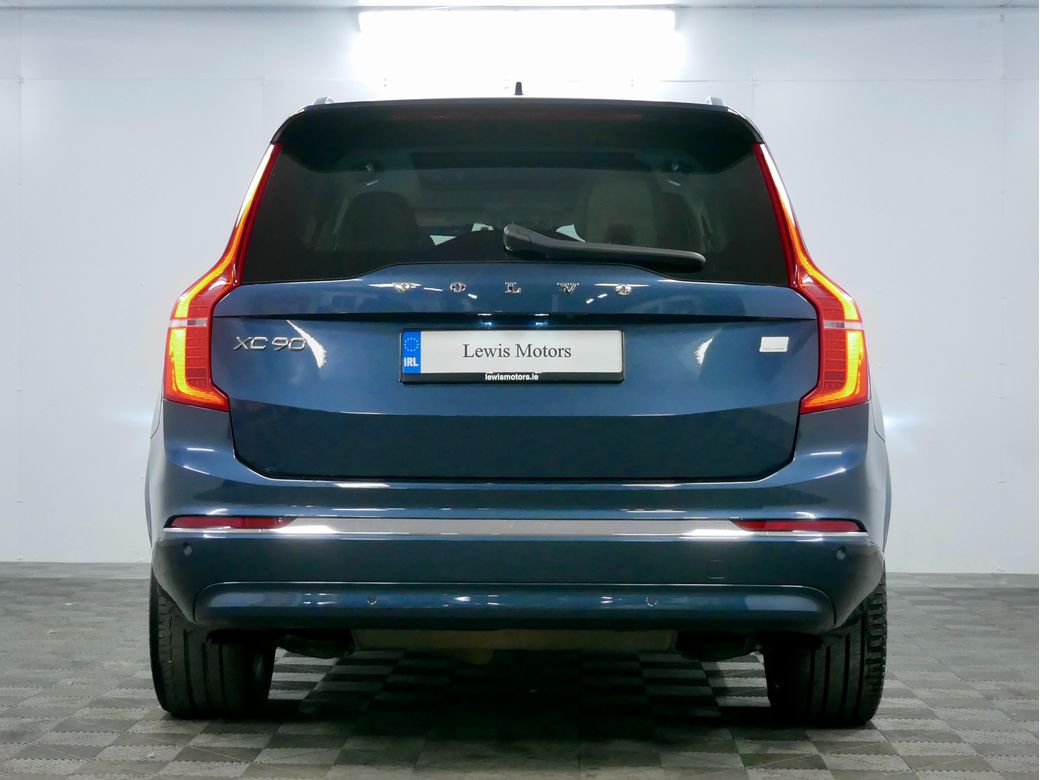2023 Volvo XC90
