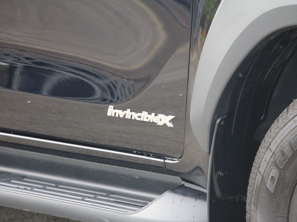 2025 Toyota Hilux