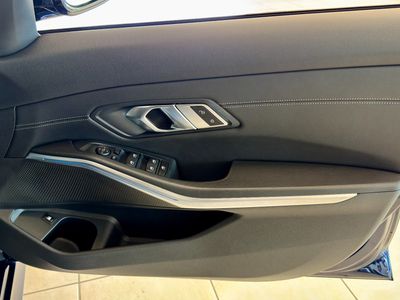 2021 BMW 330