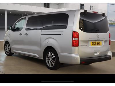2018 Peugeot Traveller