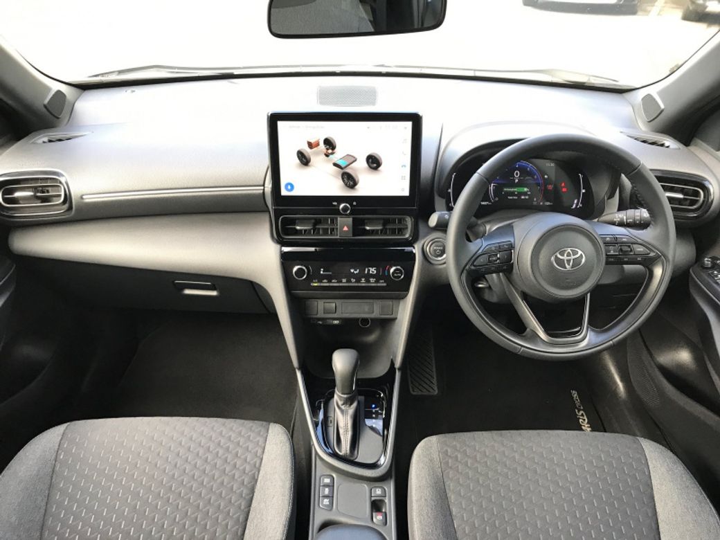 2025 Toyota Yaris Cross