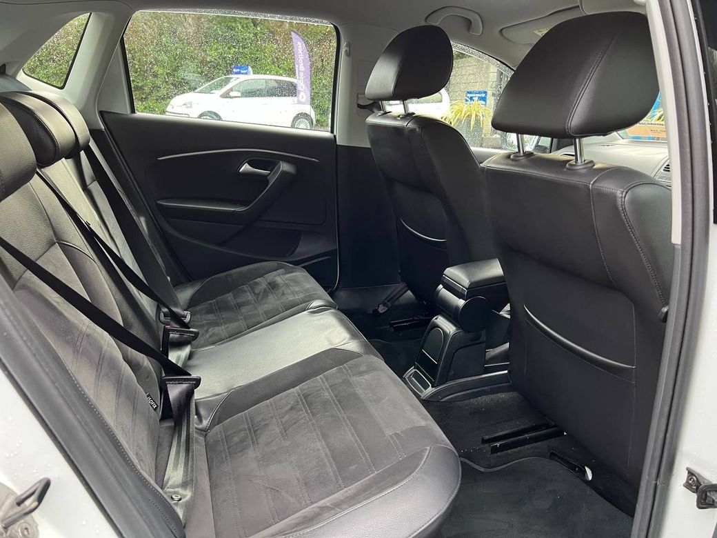 2016 Volkswagen Polo